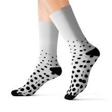 Load image into Gallery viewer, Fading Dots Socks
